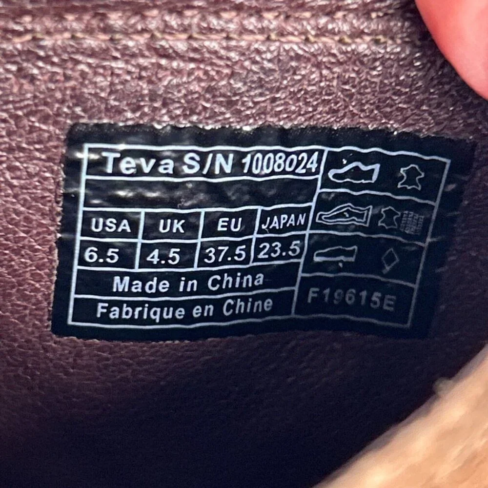 TEVA Delavina Ankle Boots Womens Size 6.5M Brown Suede Zip Up Low Block Heel